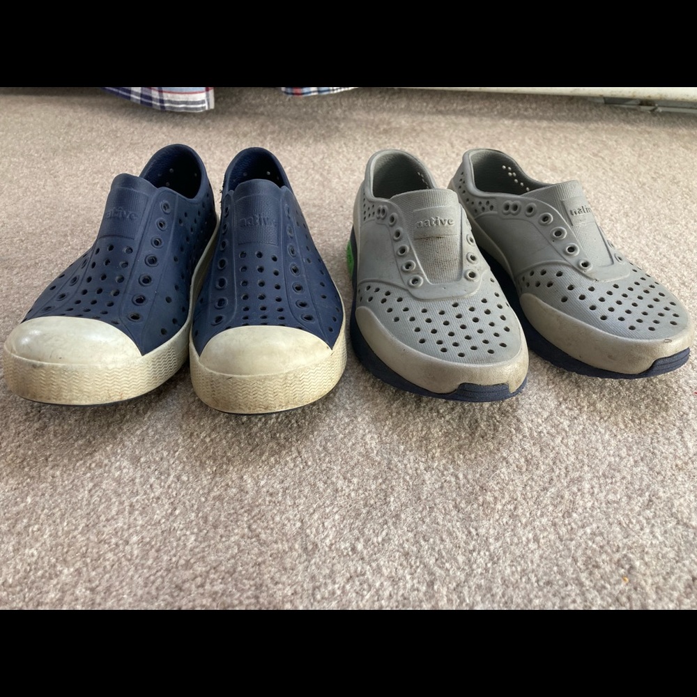 Boys native shoes sz 12 &13